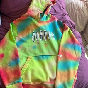 Men’s size S Nike Jordan multicolored hoodie
